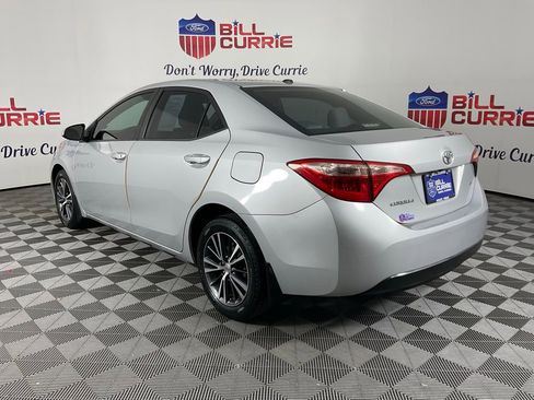 Used 2018 Toyota Corolla LE w/ LE Premium Package image 5