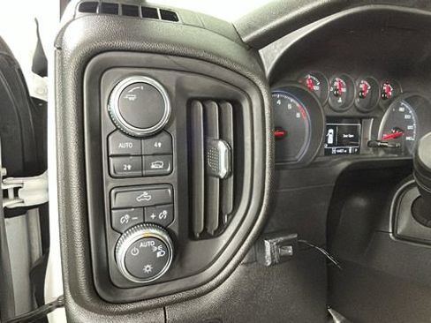 Used 2021 GMC Sierra 1500 4x4 Double Cab w/ Fleet Convenience Package image 21