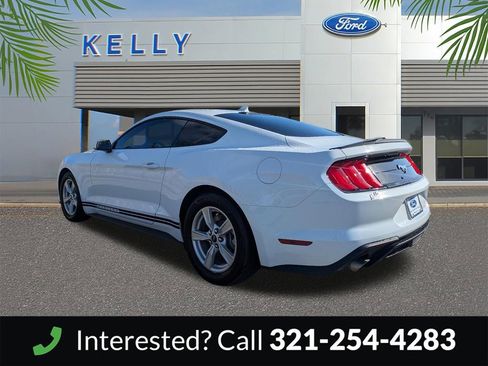 Certified 2022 Ford Mustang Coupe RWD image 8