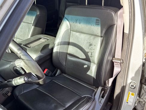 Used 2017 GMC Yukon XL SLT w/ Open Road Package image 21