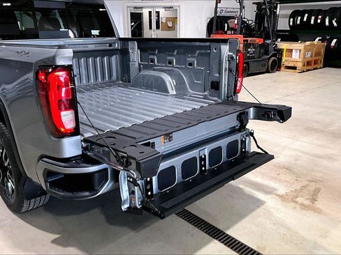 New 2026 GMC Sierra 1500 Elevation w/ Preferred Package image 18