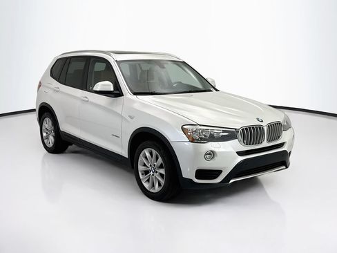 Used 2016 BMW X3 xDrive28i AWD/4WD image 3