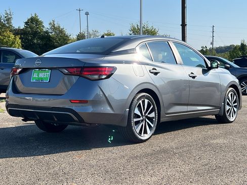 New 2025 Nissan Sentra SV w/ SV Premium Package image 5
