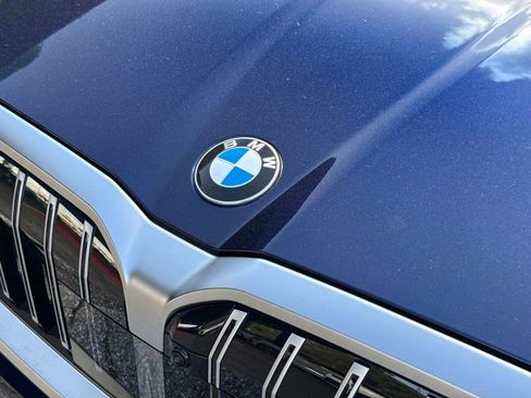 Used 2026 BMW 530i xDrive AWD/4WD image 10
