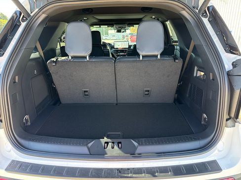 New 2026 Ford Explorer Tremor w/ Tremor Ultimate Package image 16