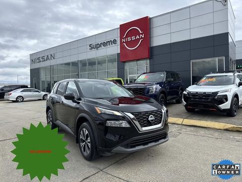 Used 2023 Nissan Rogue SV image 1