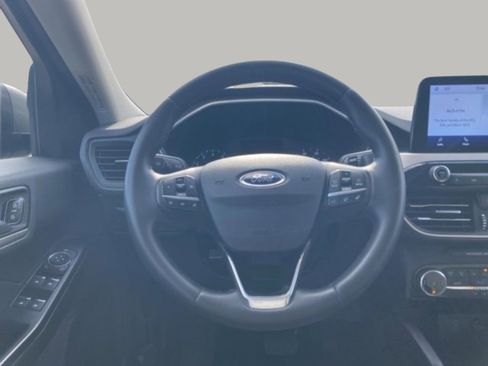 Used 2022 Ford Escape SE w/ Convenience Package image 17