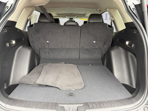 Used 2024 Honda CR-V EX-L image 4
