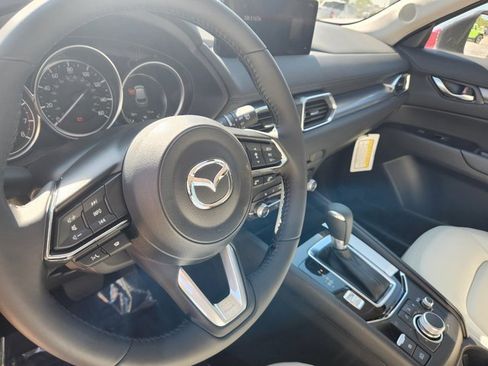 New 2025 MAZDA CX-5 AWD 2.5 S w/ Preferred Package image 13
