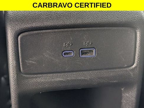 Certified 2025 Chevrolet Trax LT FWD image 24
