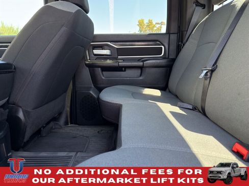 Used 2024 RAM 2500 Big Horn AWD/4WD image 21