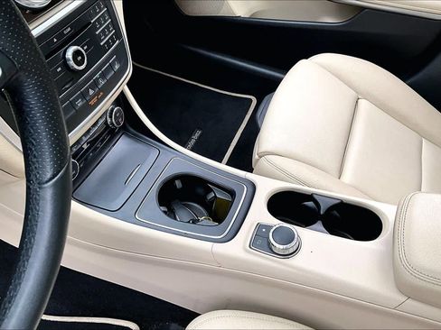 Certified 2017 Mercedes-Benz GLA 250 image 17