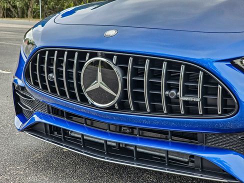 New 2026 Mercedes-Benz SL 43 AMG image 5