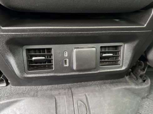 Used 2022 Chevrolet Silverado 1500 RST image 19