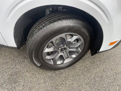 New 2025 Ford Maverick XLT w/ Equipment Group 302A image 17