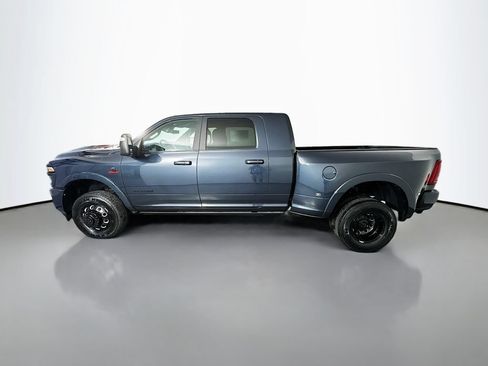 New 2026 RAM 3500 Limited AWD/4WD image 4