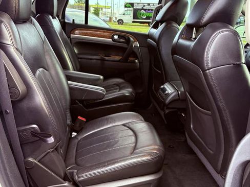Used 2011 Buick Enclave CXL AWD/4WD image 17