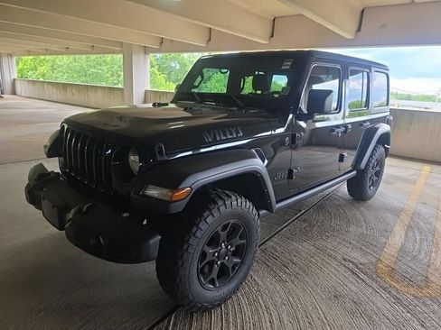 Used 2022 Jeep Wrangler Unlimited Sport AWD/4WD image 3