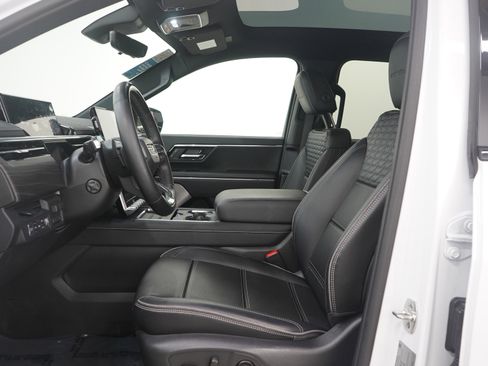 Used 2025 GMC Sierra EV Denali image 26