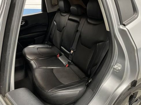 Used 2021 Jeep Compass Latitude image 25