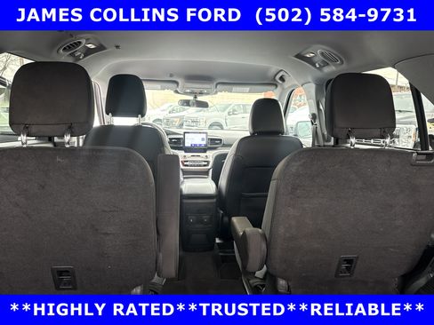 Certified 2023 Ford Explorer XLT RWD image 15