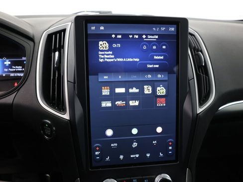 Used 2023 Ford Edge ST-Line image 13