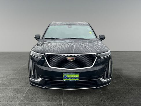 Used 2020 Cadillac XT6 Premium Luxury w/ Platinum Package image 2