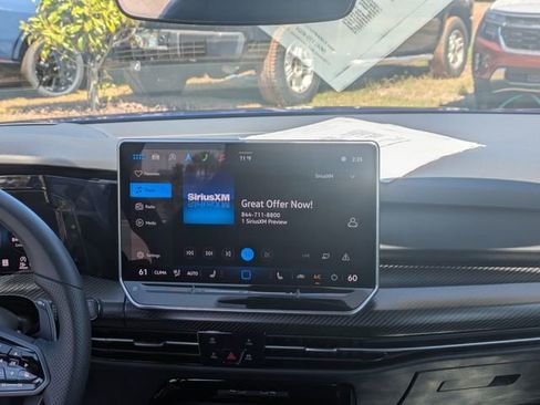 Used 2025 Volkswagen Golf R Black Edition image 14