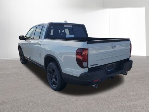New 2026 Honda Ridgeline Black Edition image 14