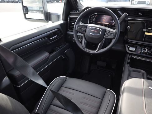 New 2026 GMC Sierra 2500 AT4X AWD/4WD image 19