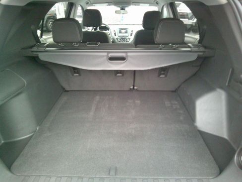 Certified 2023 Chevrolet Equinox LT image 9