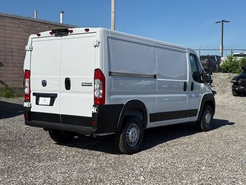 New 2026 RAM ProMaster 2500 FWD image 3