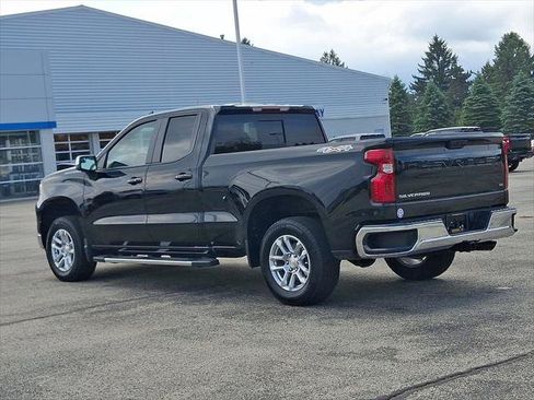 Used 2026 Chevrolet Silverado 1500 LT w/ Convenience Package II AWD/4WD image 5