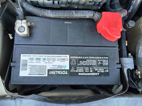 Used 2003 Lincoln Town Car Cartier image 67