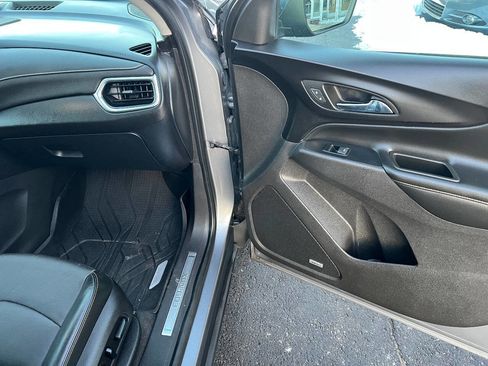 Used 2019 Chevrolet Equinox Premier FWD image 31