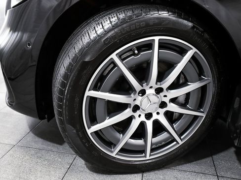 Used 2024 Mercedes-Benz C 43 AMG 4MATIC Sedan image 7