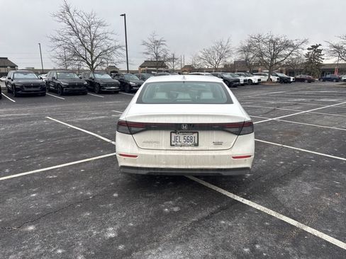 Certified 2023 Honda Accord Touring image 8