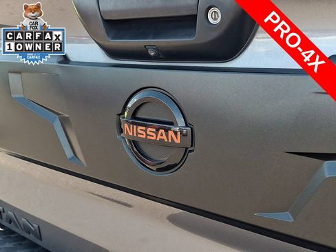 Used 2021 Nissan Titan PRO-4X w/ Pro-4x Convenience Package AWD/4WD image 31