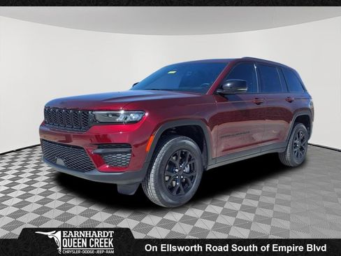New 2025 Jeep Grand Cherokee Altitude image 1