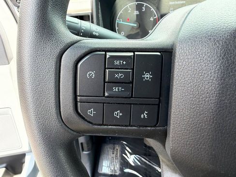 Used 2025 Ford F350 XLT AWD/4WD image 25