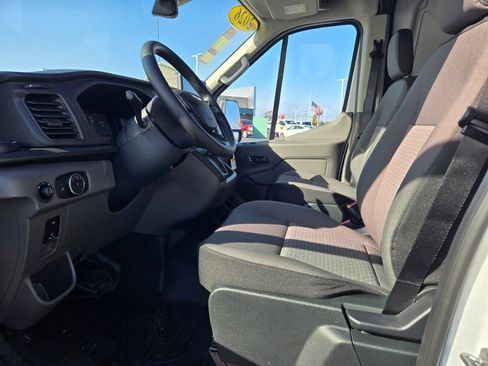 New 2026 Ford Transit 250 148 Medium Roof RWD image 14