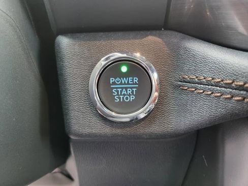 New 2025 Ford F150 Lightning Lariat w/ Max Trailer Tow Package image 24