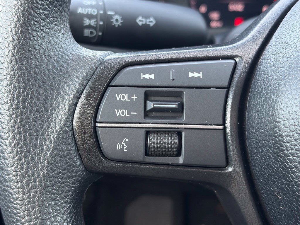 Used 2025 Honda Accord SE image 23