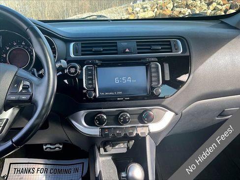 Used 2016 Kia Rio SX FWD image 28