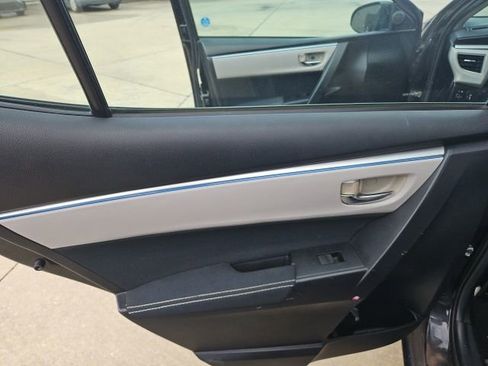 Used 2014 Toyota Corolla L image 23