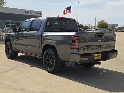 New 2026 Nissan Frontier SV image 5