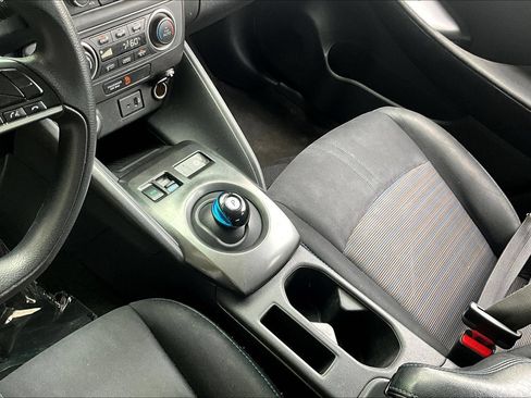 Used 2018 Nissan Leaf S w/ S Charge Package FWD image 17