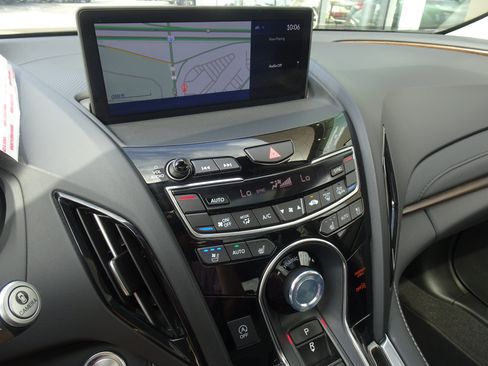 Used 2019 Acura RDX FWD w/ Advance Package image 18