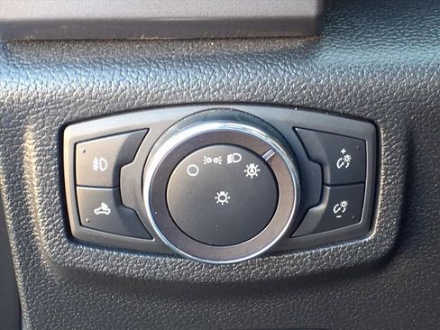 Used 2019 Ford F150 XLT w/ Equipment Group 302A Luxury image 17