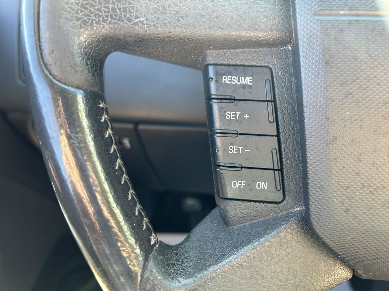 Used 2010 Ford Edge Limited FWD image 19